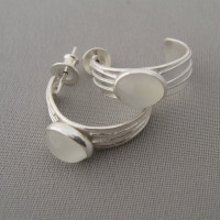 hoop with cabochon earrings