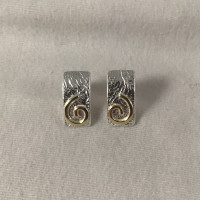 earrings with spiral
